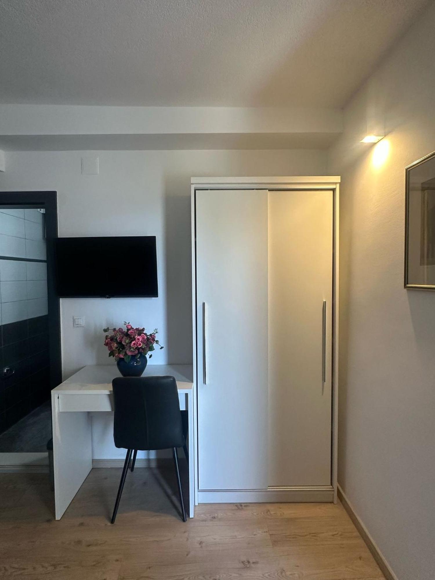 Apartments Tomas II 杜布罗夫尼克 外观 照片